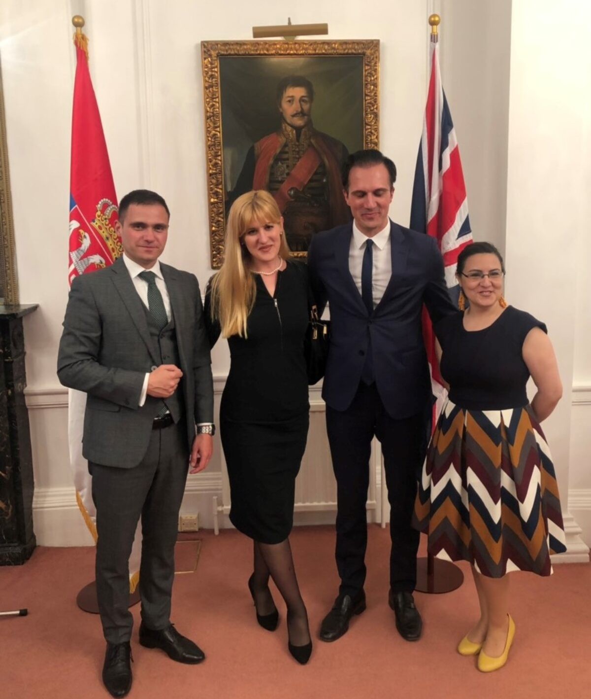 NAPLATA POTRAŽIVANJA NM ADVOKATI VELIKA BRITANIJA. TUŽBA VELIKA BRITANIJA.